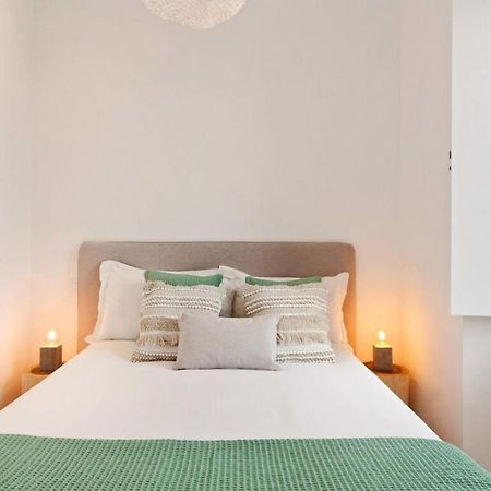 Modern Portuguese 1 Bedroom Apartment In Belem Lisabona Exterior foto