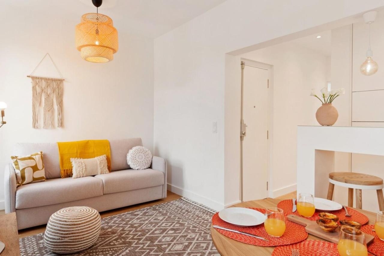 Modern Portuguese 1 Bedroom Apartment In Belem Lisabona Exterior foto