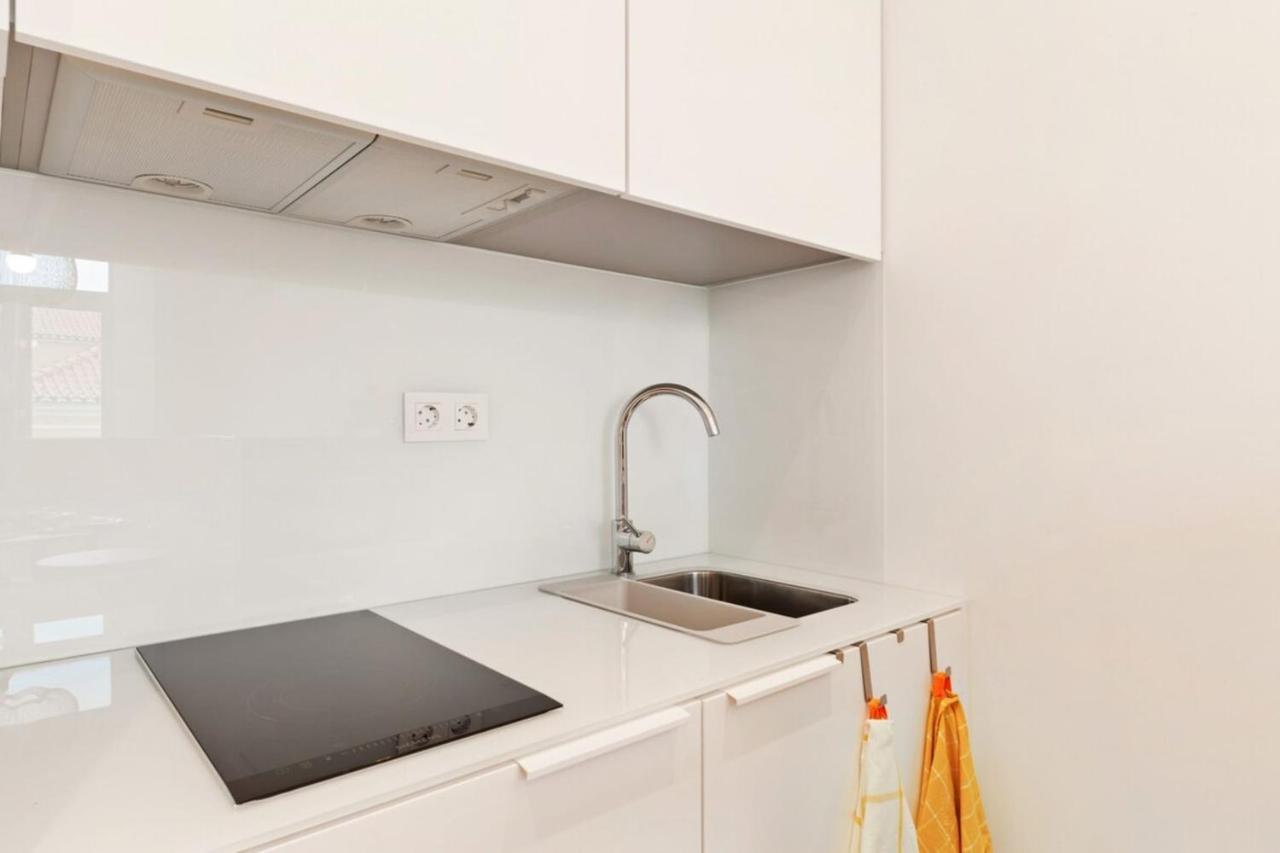 Modern Portuguese 1 Bedroom Apartment In Belem Lisabona Exterior foto